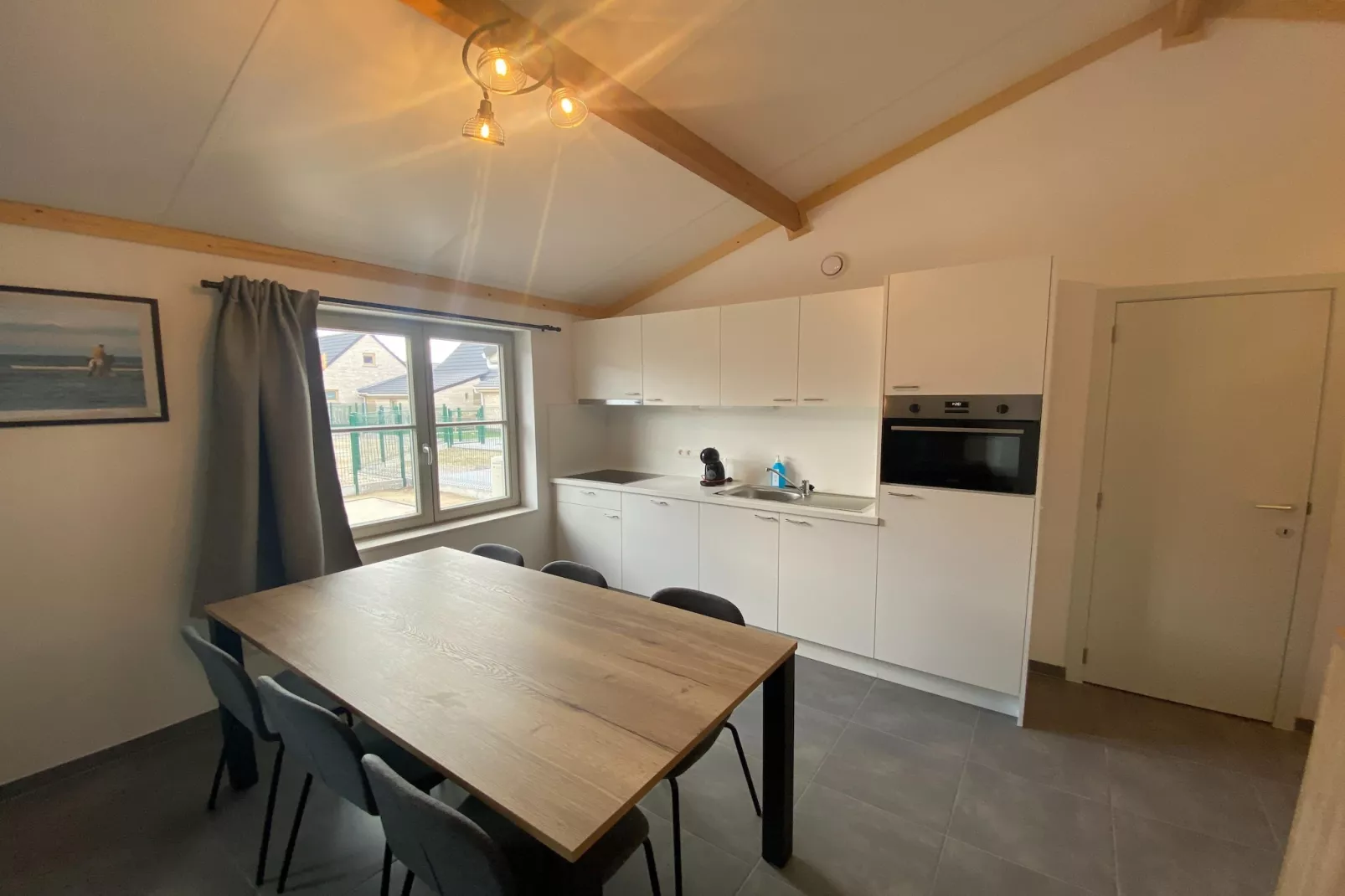WH2 / 52-Kitchen