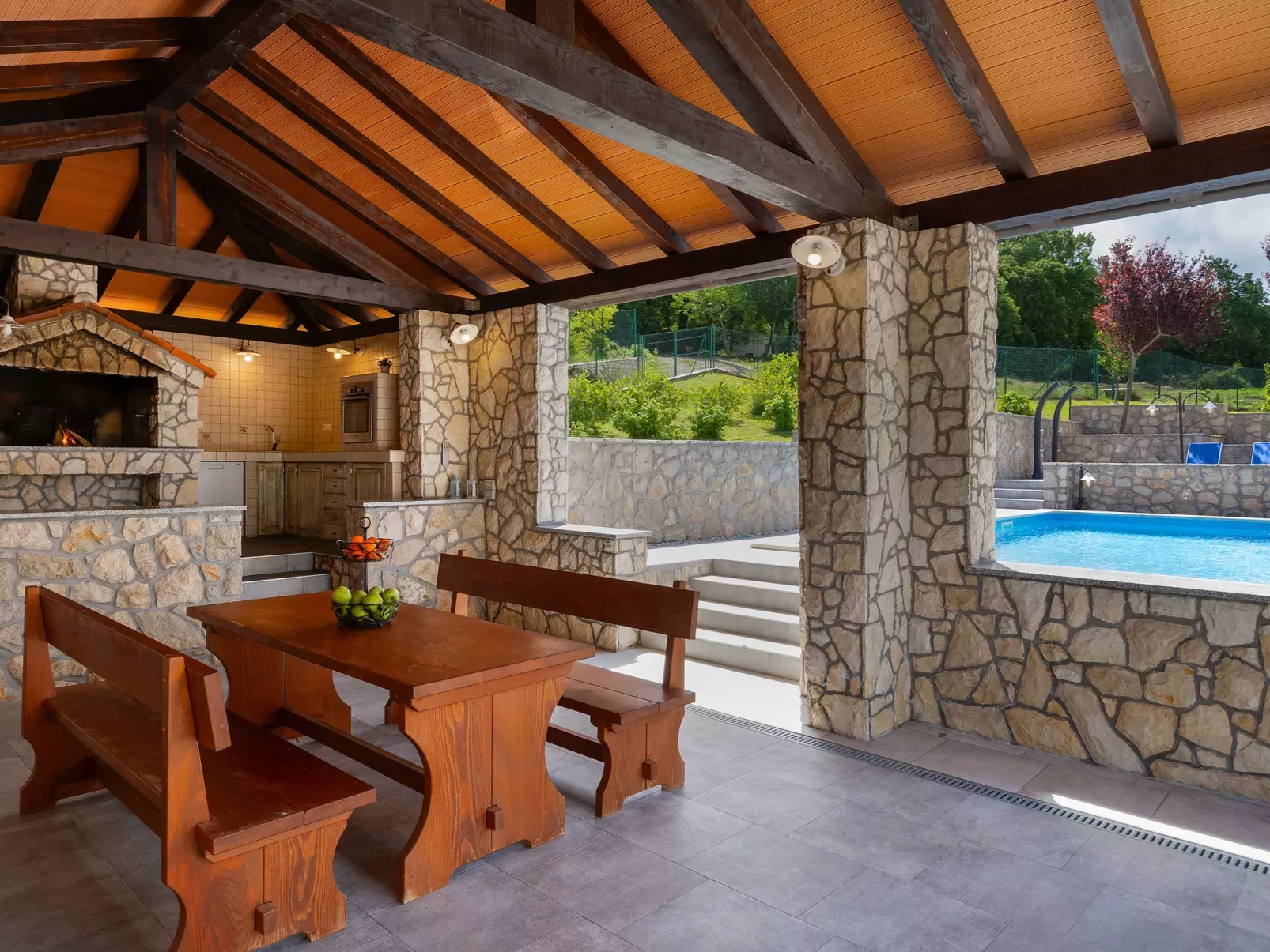 Villa Škavre-Outside