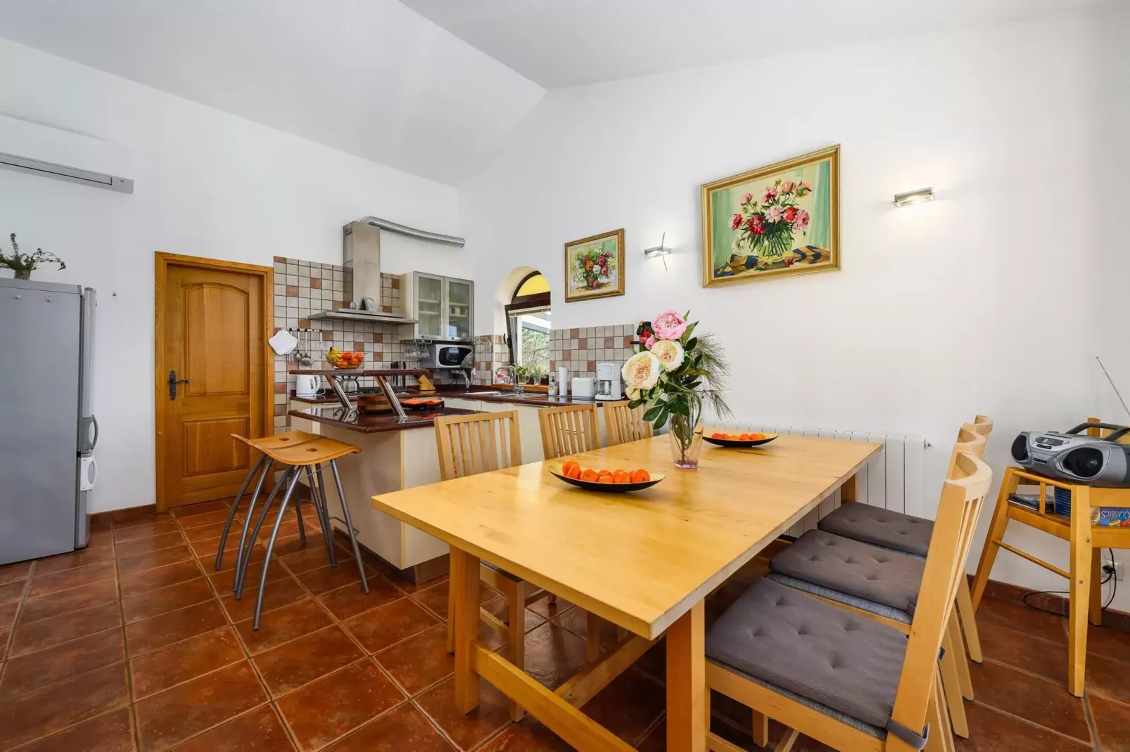 Villa Imagine with heated pool-Dining room