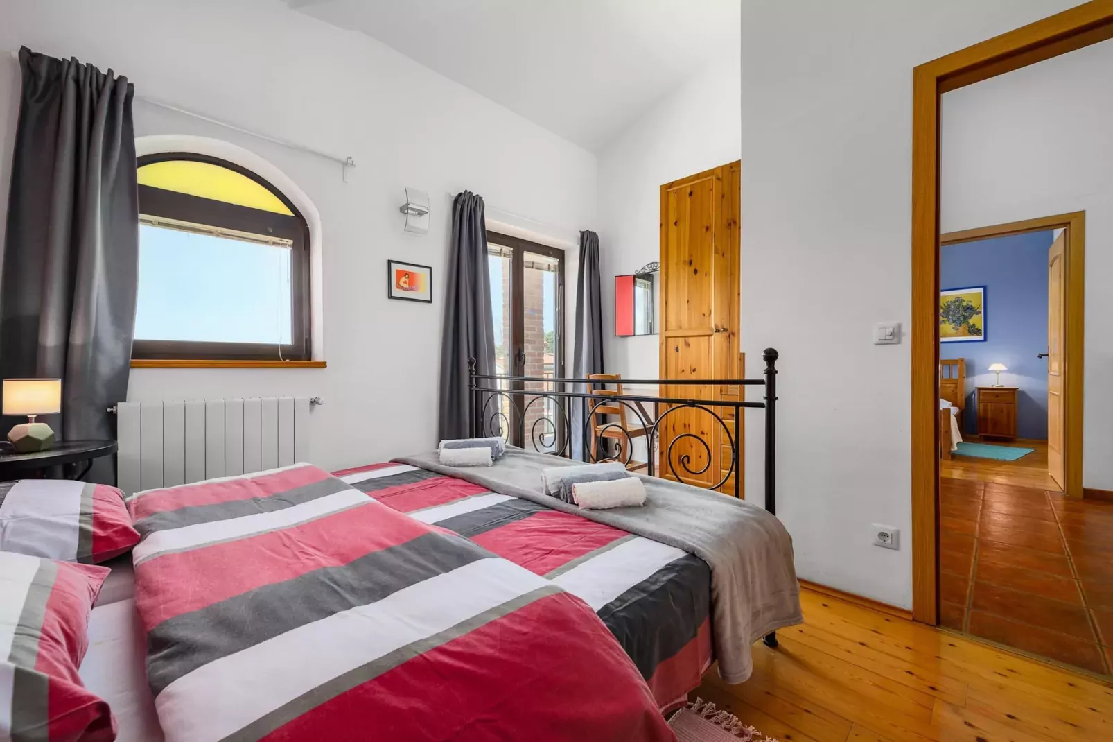Villa Imagine with heated pool-Bedroom