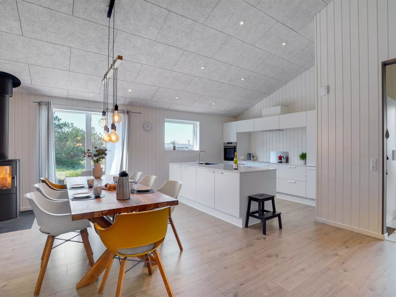"Grimar" - 600m from the sea-Inside