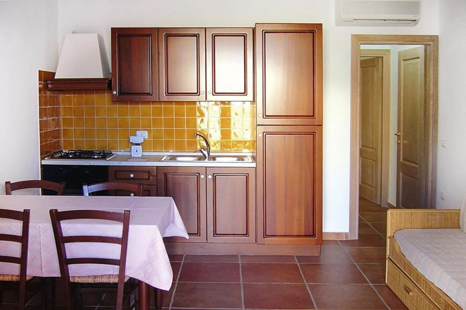 Residence Bouganvillage Tanaunella - Type Trilo 6-Dining room
