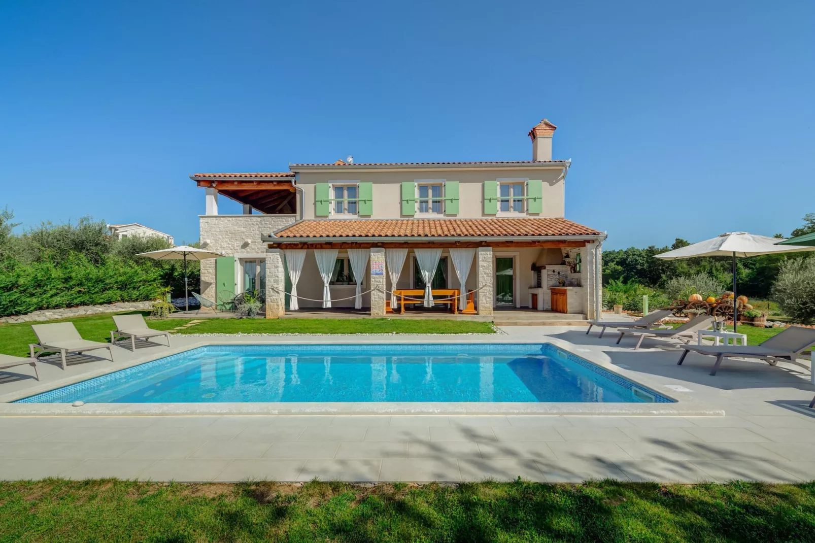 Villa Stella Polaris-Außenbereich Sommer
