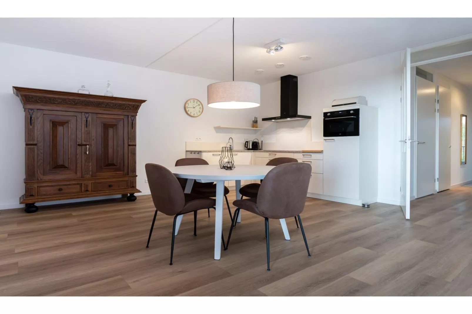 Harbour Loft 3C Residence Marina-Dining room