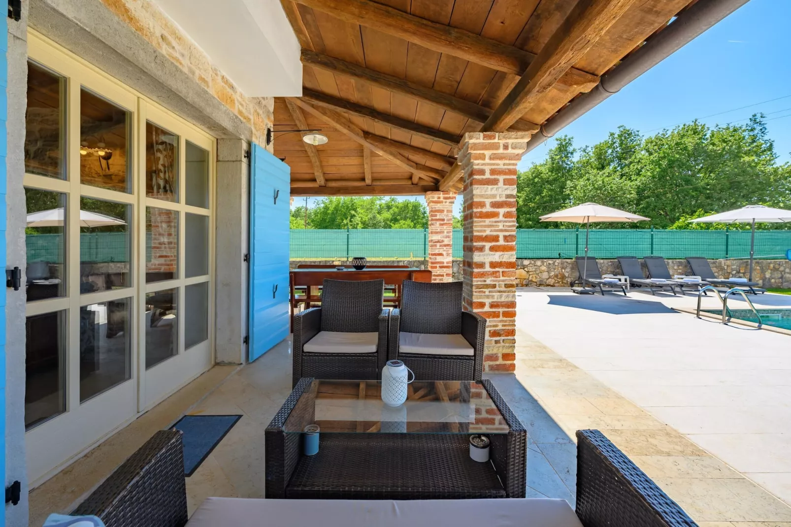 Villa Ida-Terrace balcony