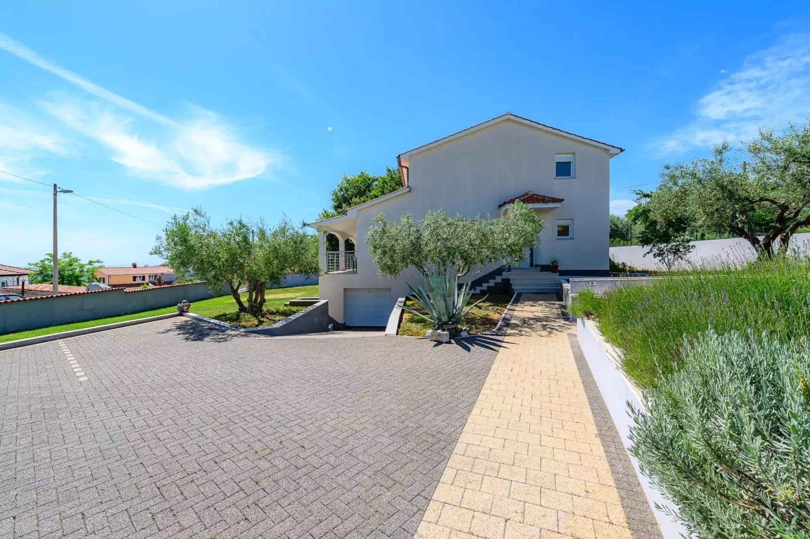 Villa Elisa-Außenbereich Sommer