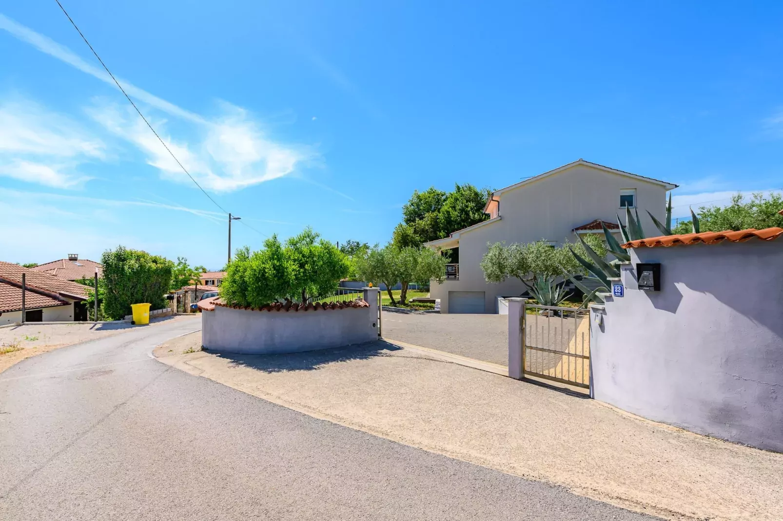 Villa Elisa-Gebiete Sommer 1 km