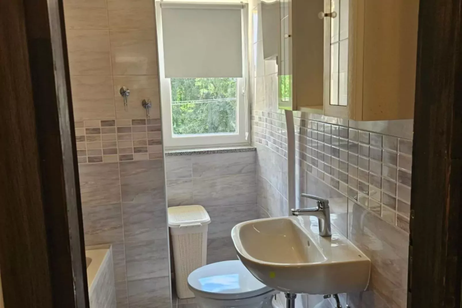 Casa Tadini-Bathroom