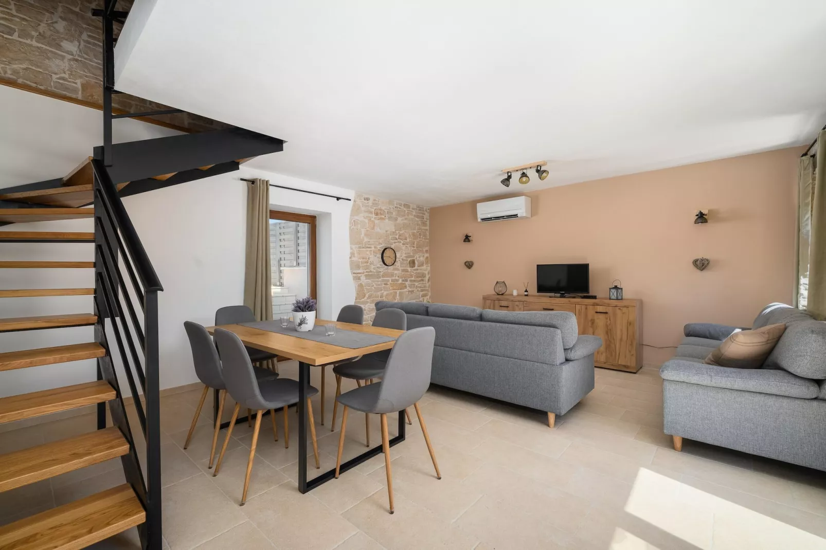 Casa Simona-Living room