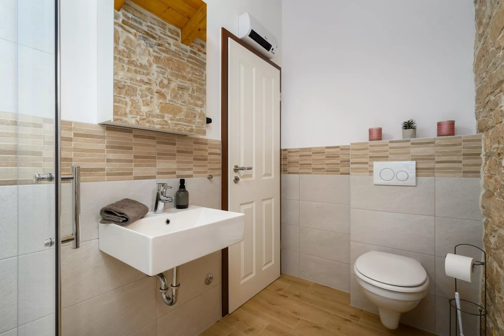 Casa Simona-Bathroom