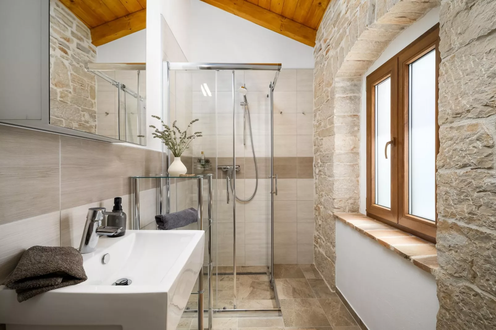 Casa Simona-Bathroom