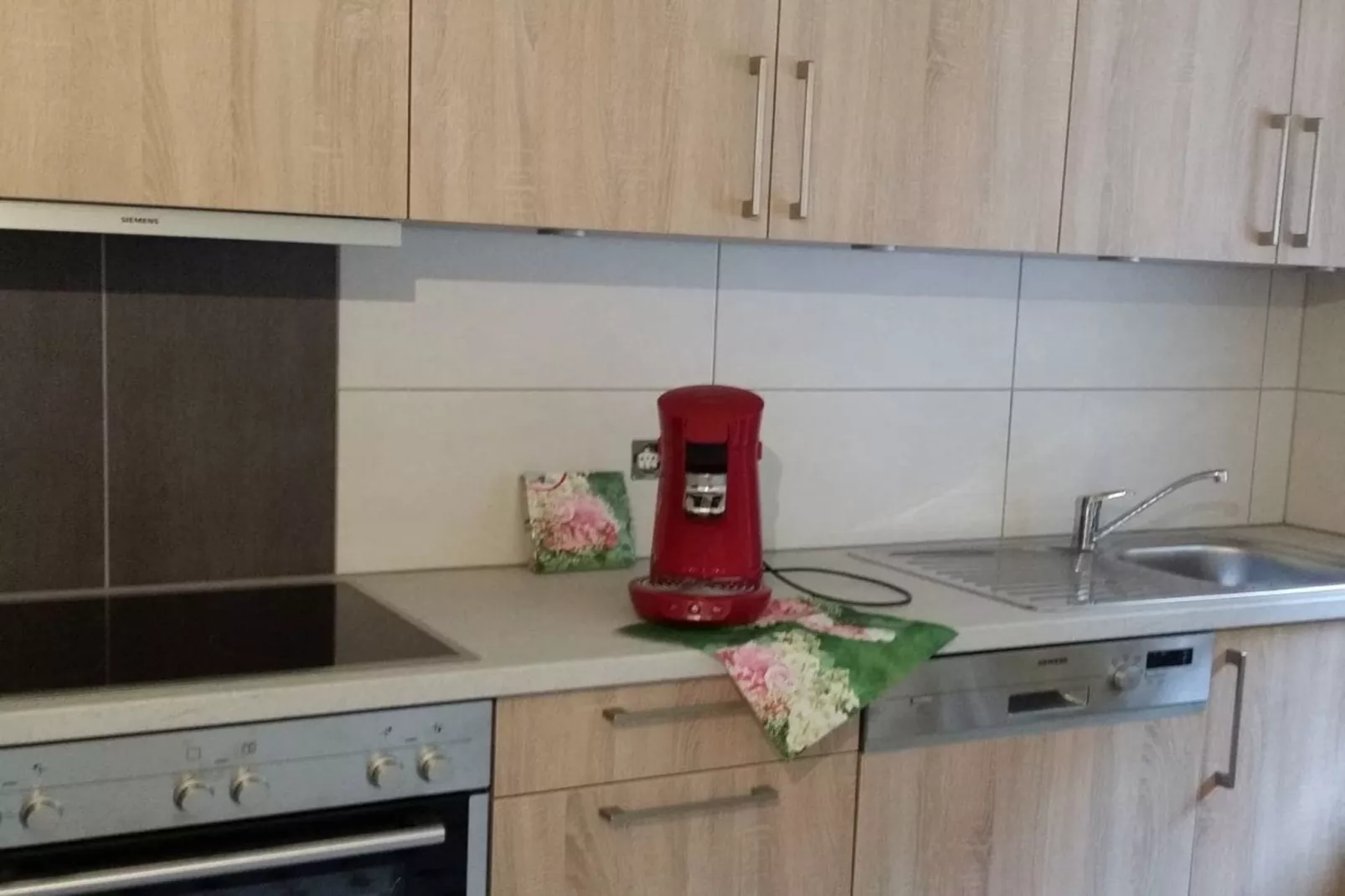 13614-Kitchen