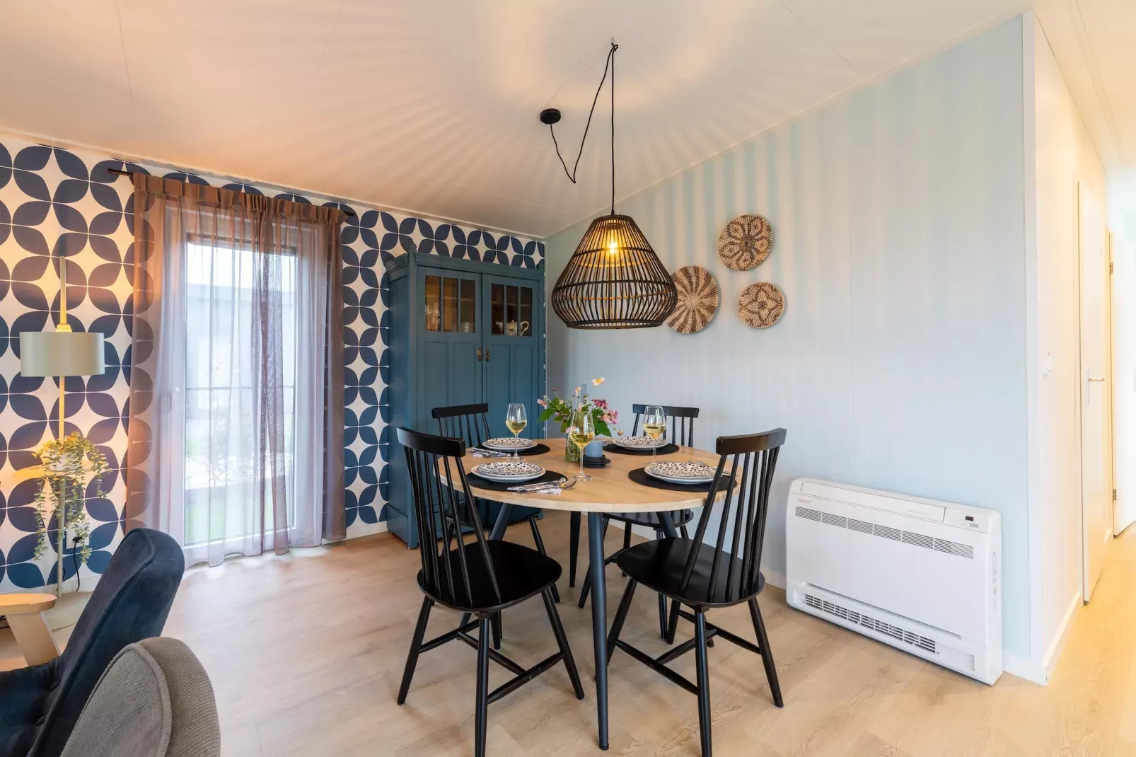 Bij de Bakker-Esszimmer