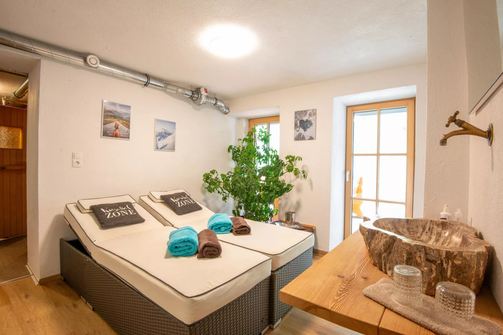 Bergappartements Schernthaner Tobadill-Exterior summer