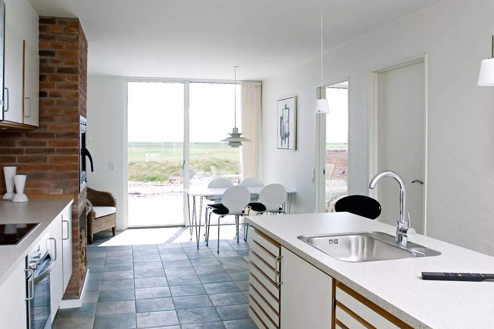 3 room-Indoor