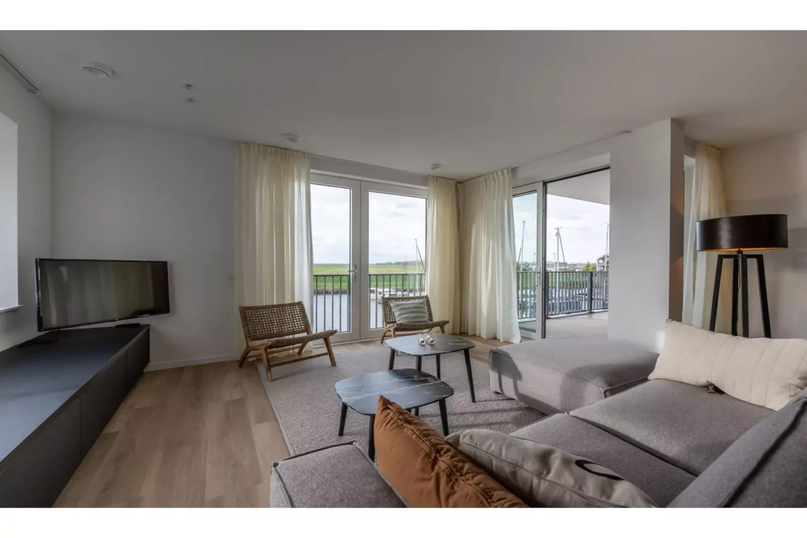 Harbour  2E Loft wellness 6 personen-Living room