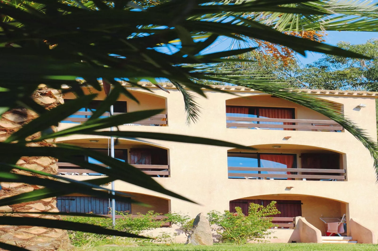 Residence Les Dauphins Tiuccia / Bilocale 4 - 2pcs-Exterior summer