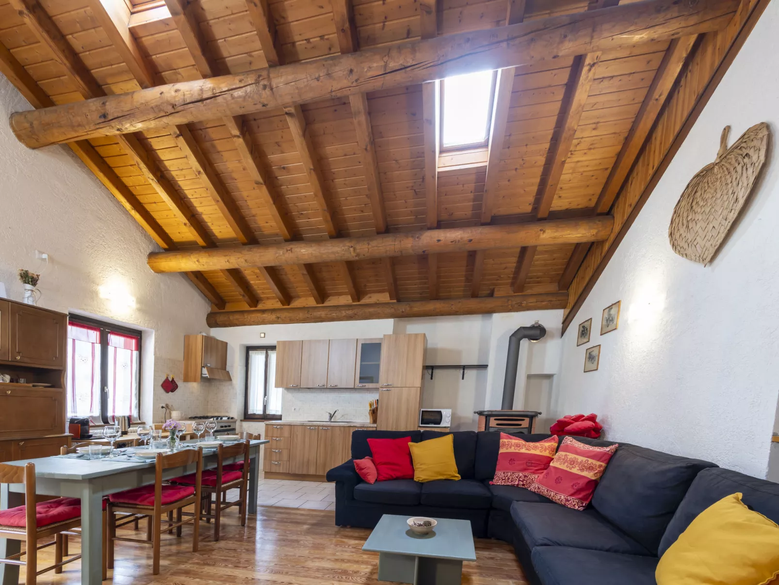 Isola di Madesimo Apartments-Inside