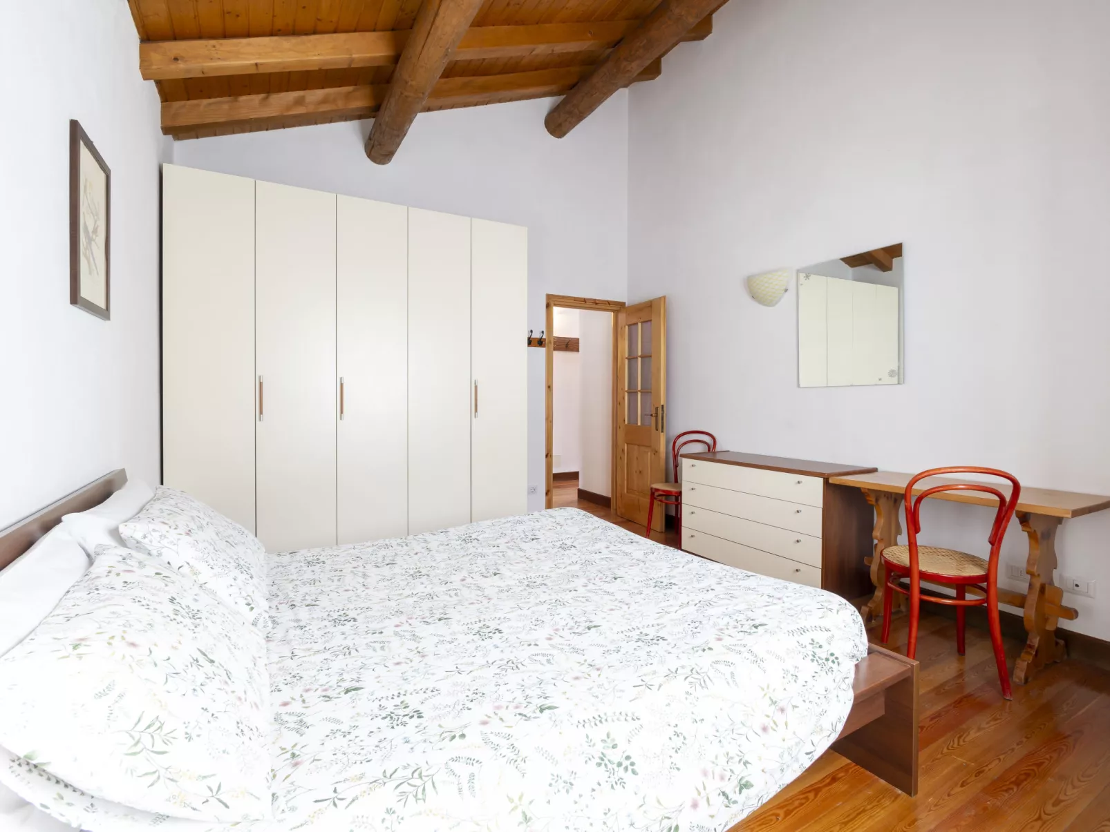 Isola di Madesimo Apartments-Inside