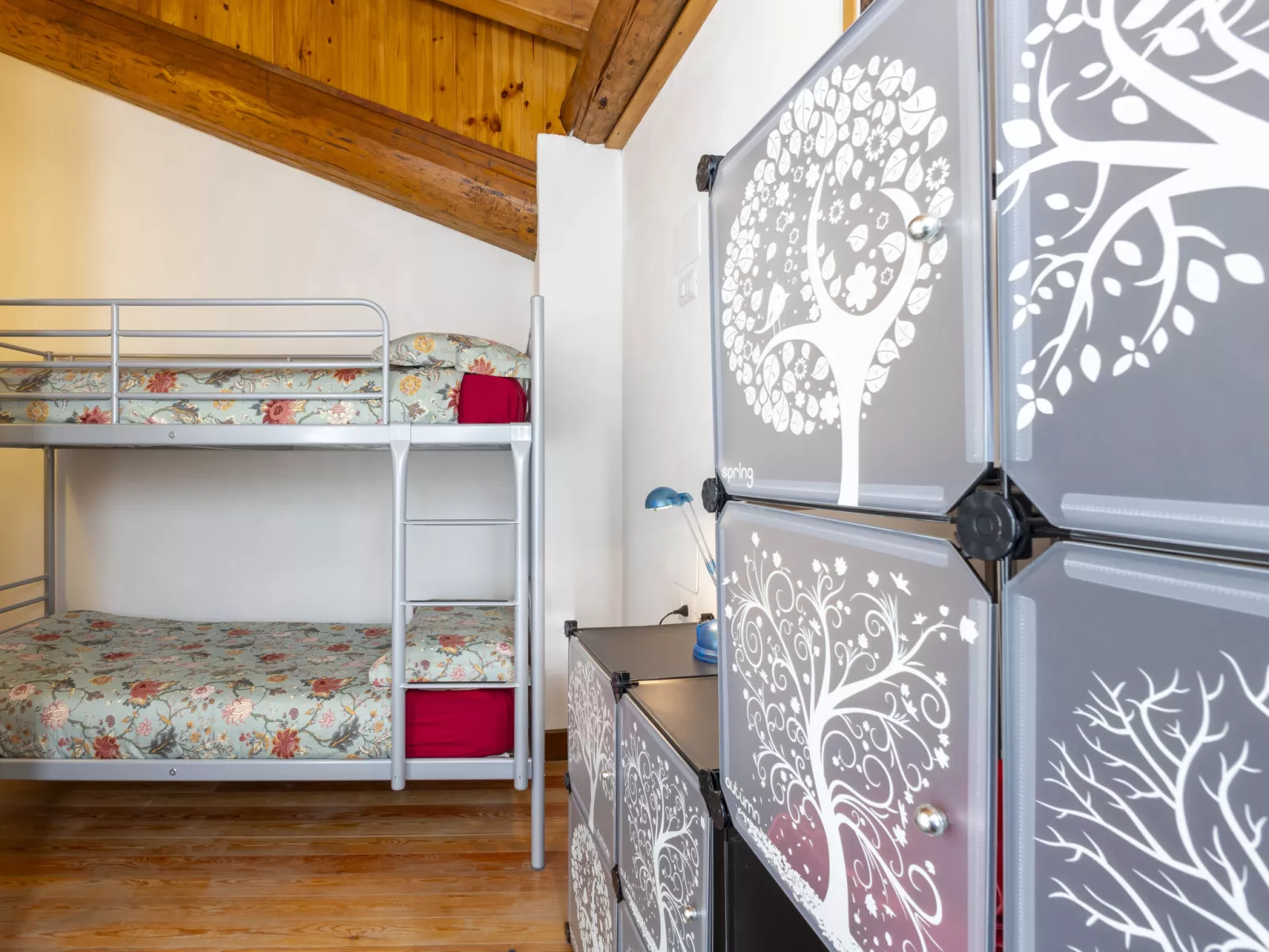 Isola di Madesimo Apartments-Inside