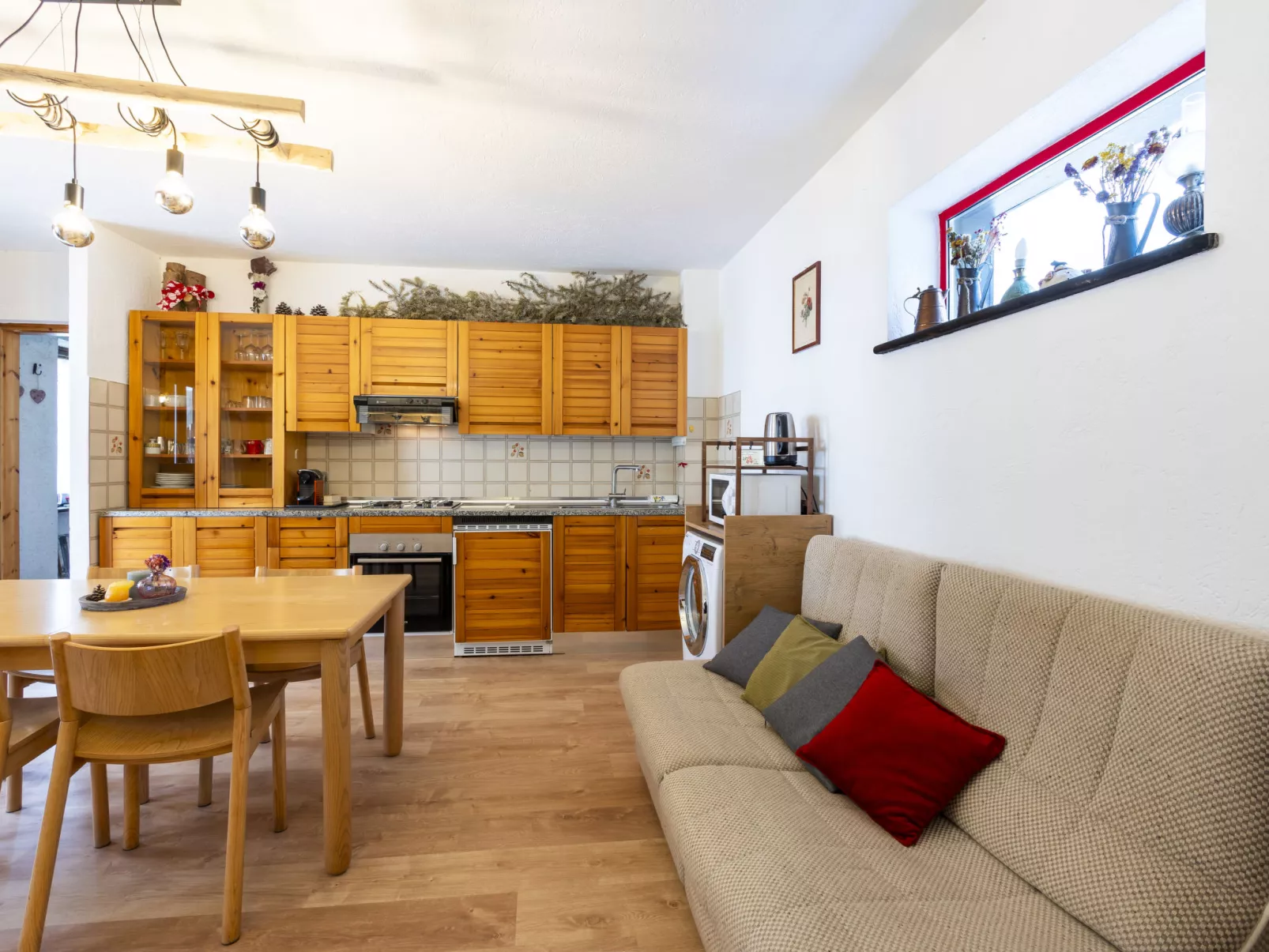 Isola di Madesimo Apartments-Inside