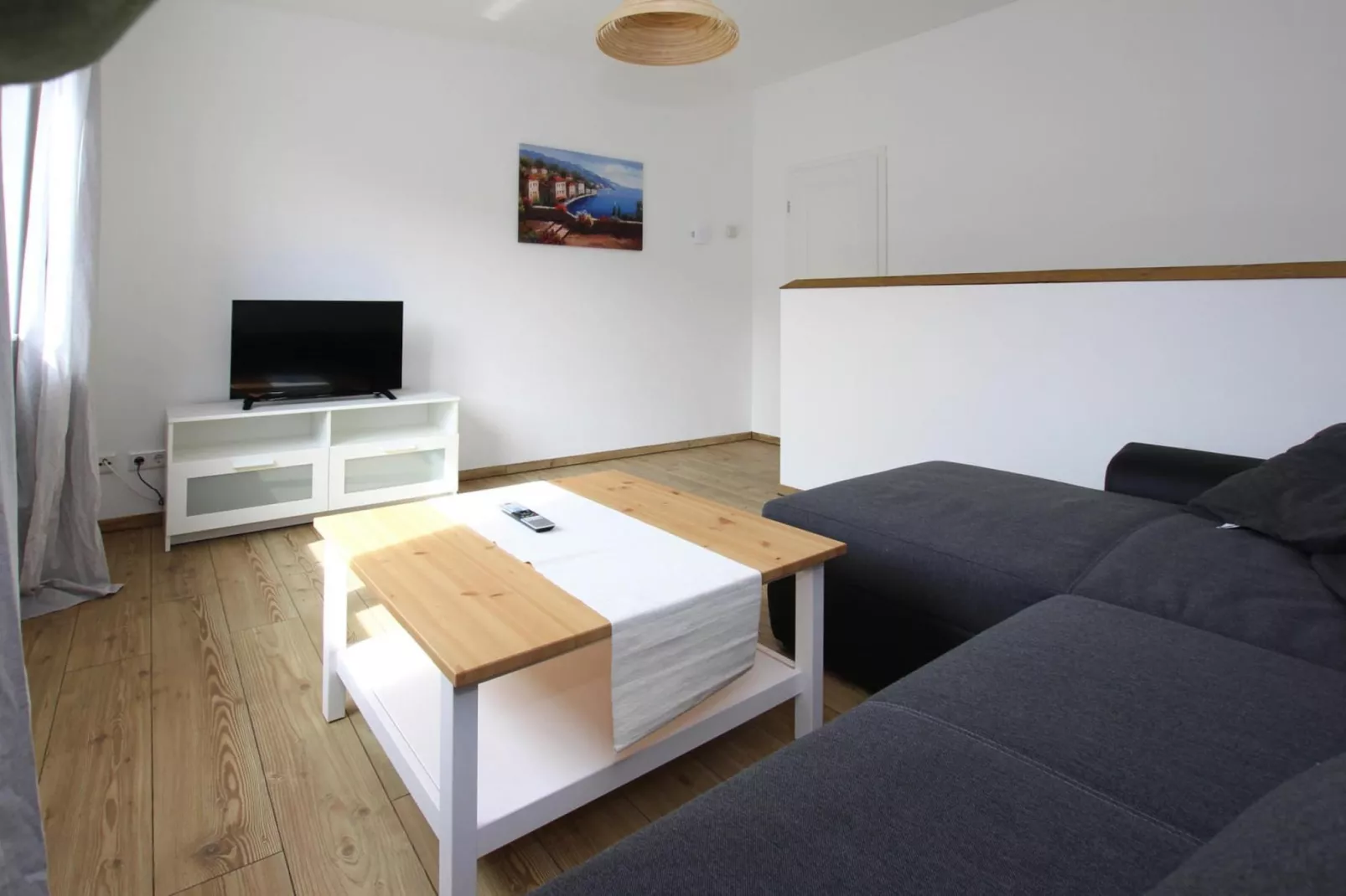 Florian Nr 3-Living room