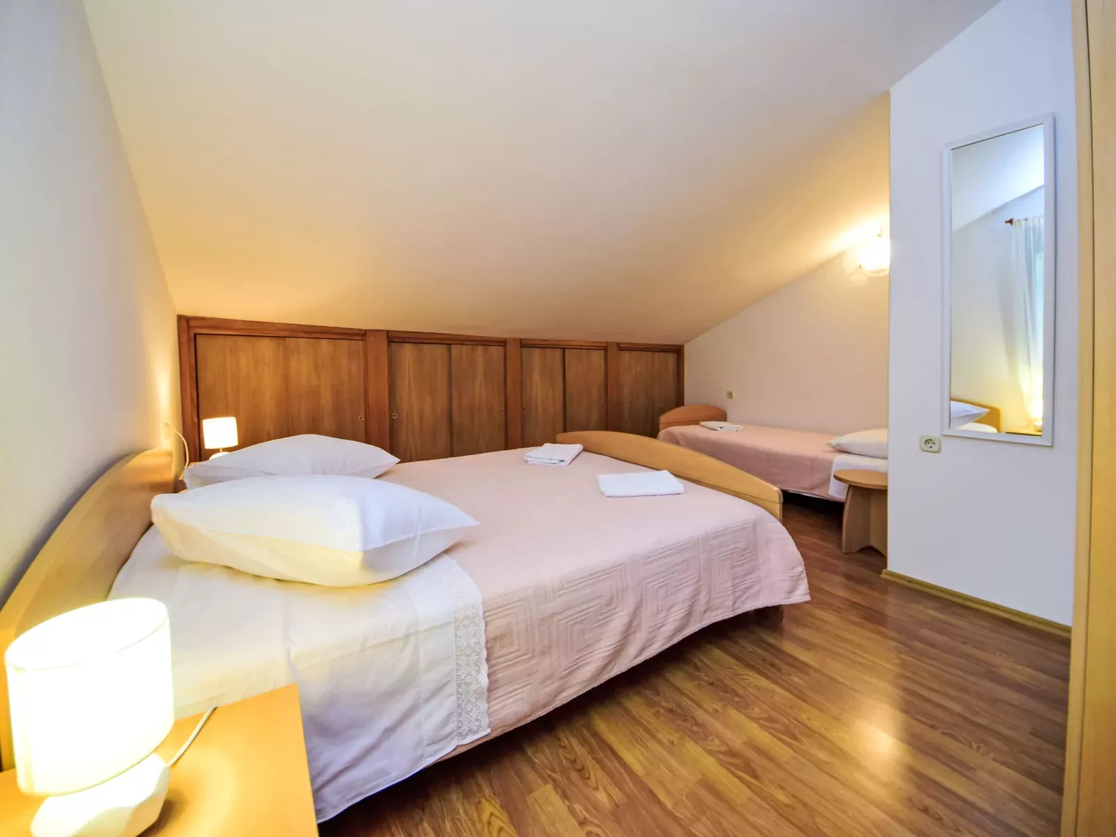 Haus Peric-Inside