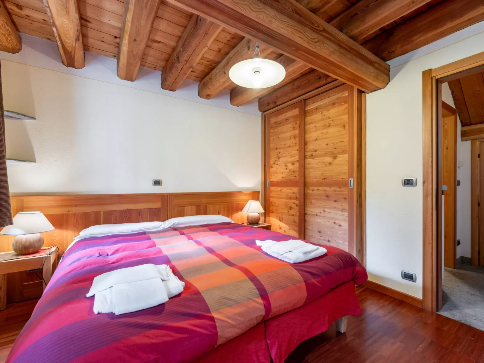 Casot Brusa-Inside