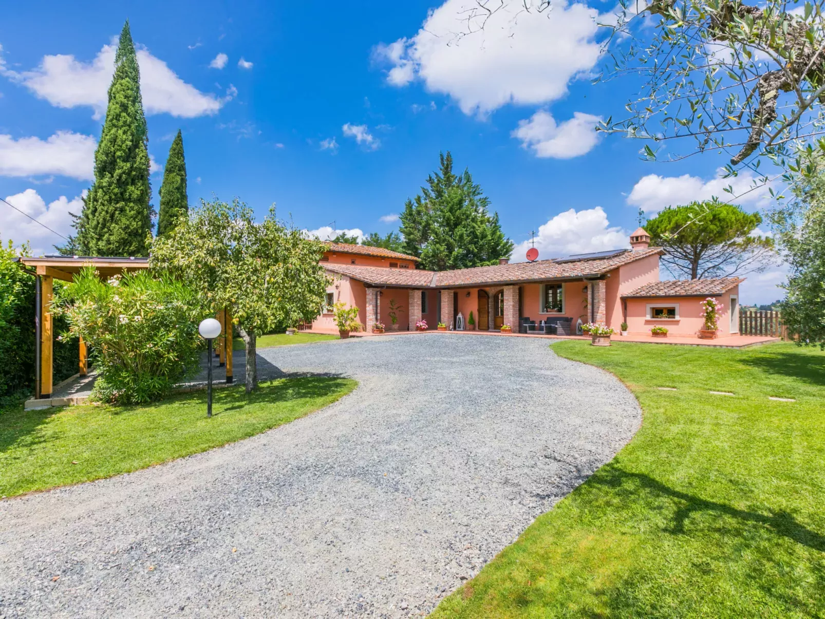 Casale L'Uliveta-Outside