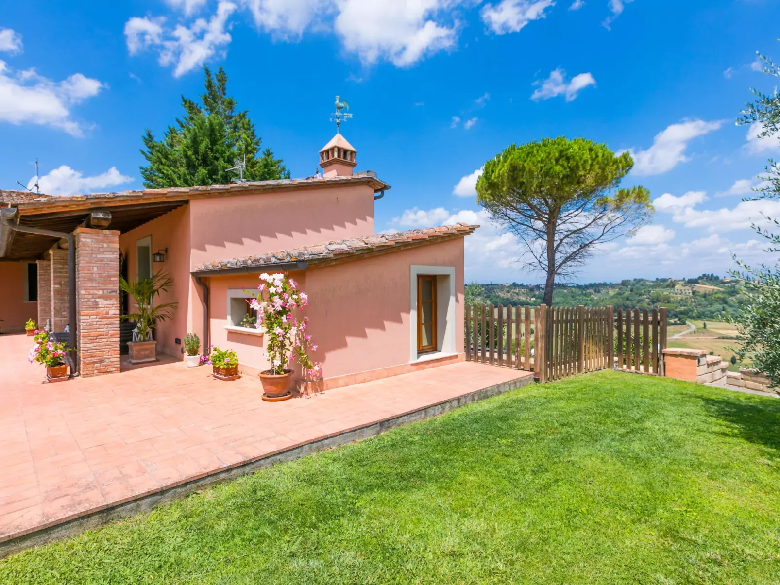 Casale L'Uliveta-Outside