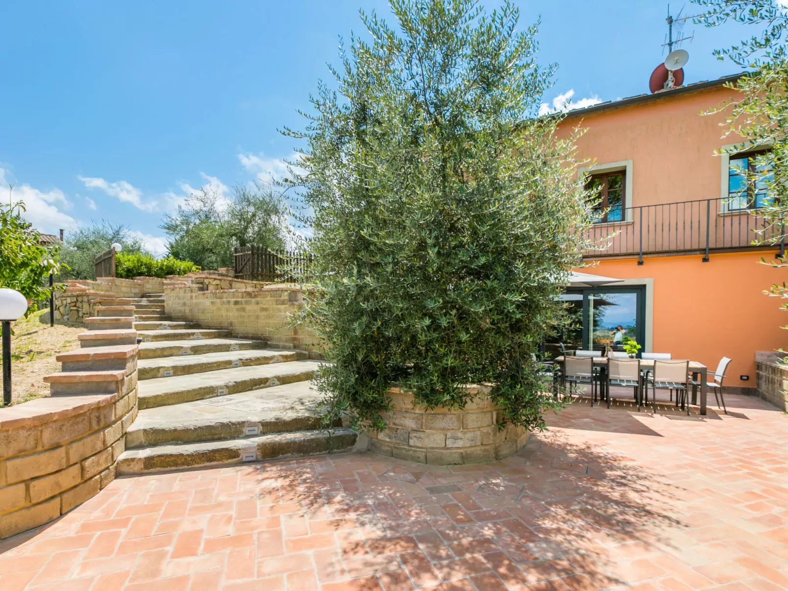 Casale L'Uliveta-Outside