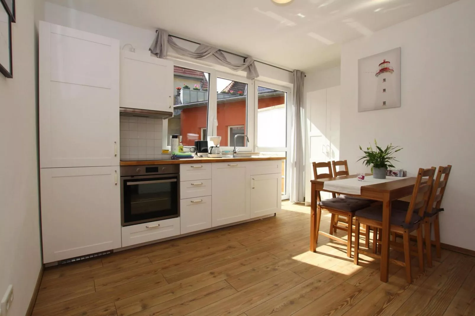 Alex Nr 2-Dining room