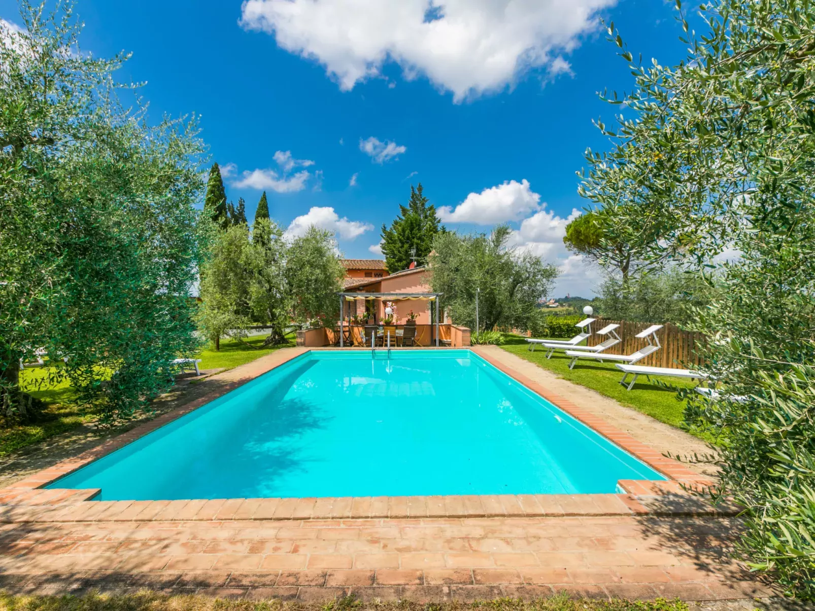 Casale L'Uliveta-Outside