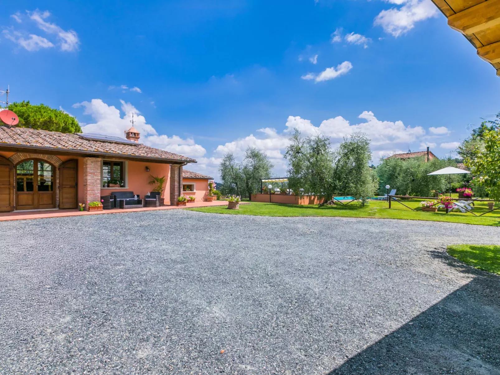 Casale L'Uliveta-Outside