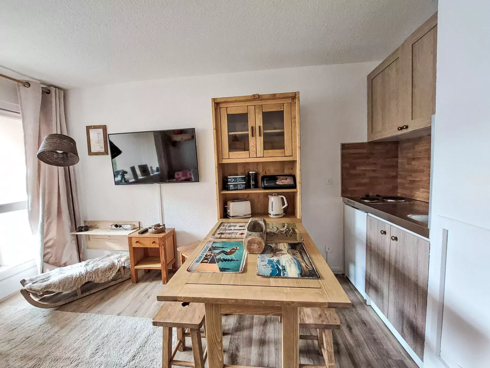 Asters 323 Bâtiment A1-Drinnen