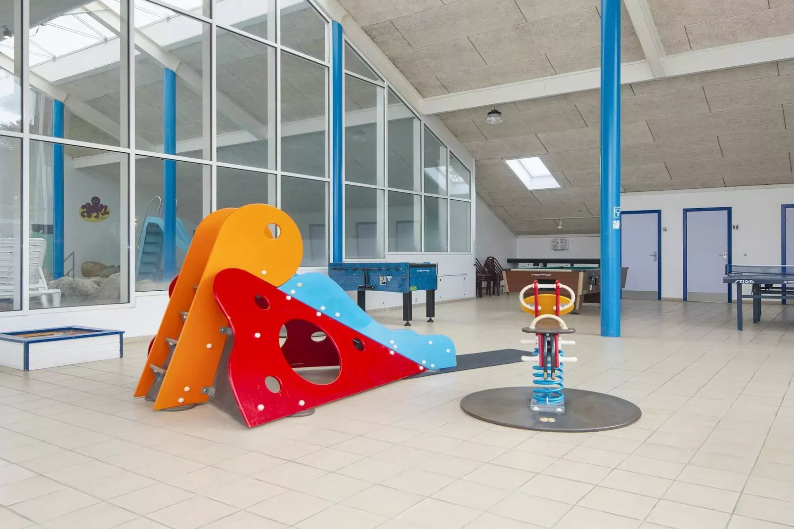 3 room,2 levels,dishwasher - Non tagué