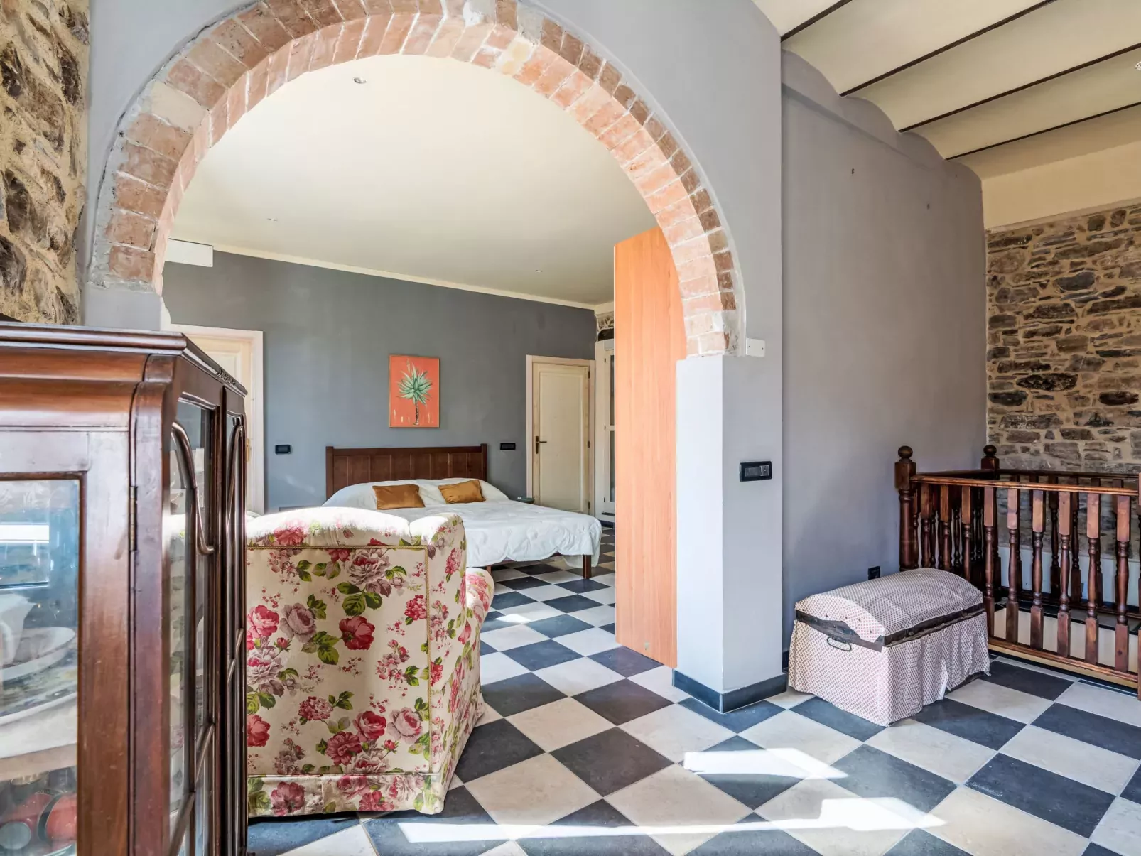Casa Derna-Outside