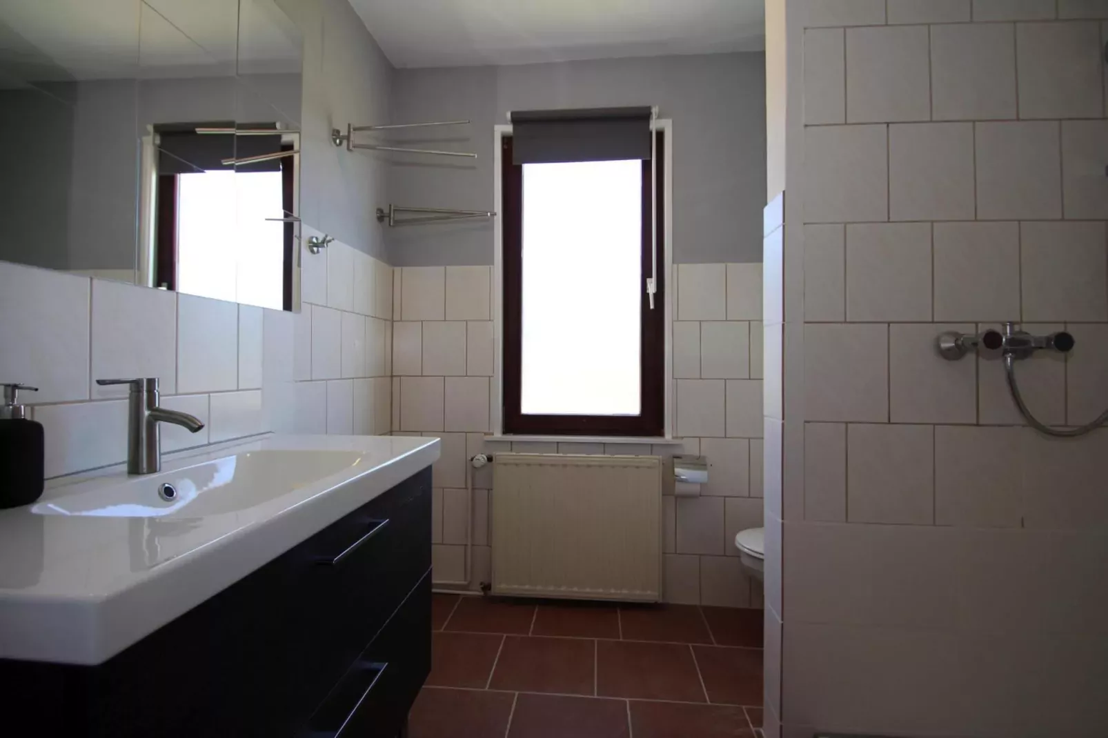 Bungalow 5  Malchow-Badezimmer