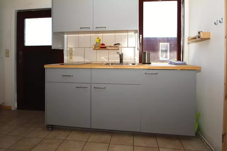 Bungalow 6 Waren-Kitchen