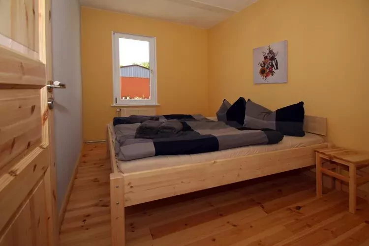 Bungalow 6 Waren-Bedroom
