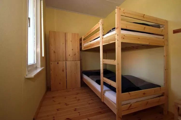 Bungalow 6 Waren-Bedroom