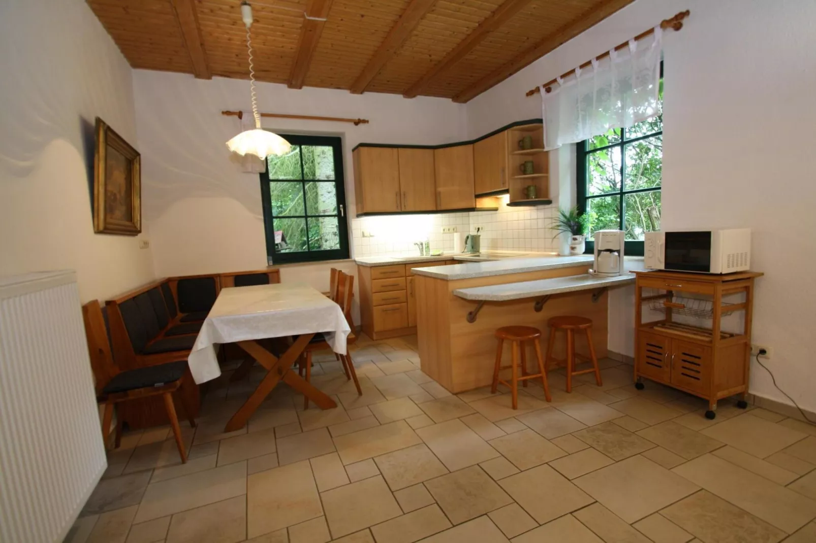 Doppelhaushälte Waldkautz-Dining room
