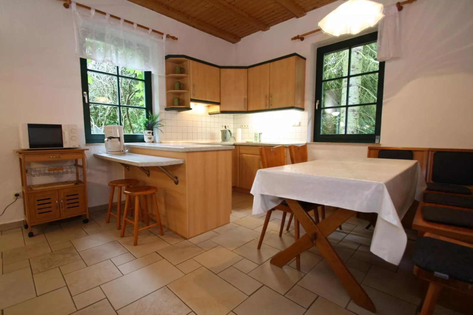 Doppelhaushälte Waldkautz-Kitchen