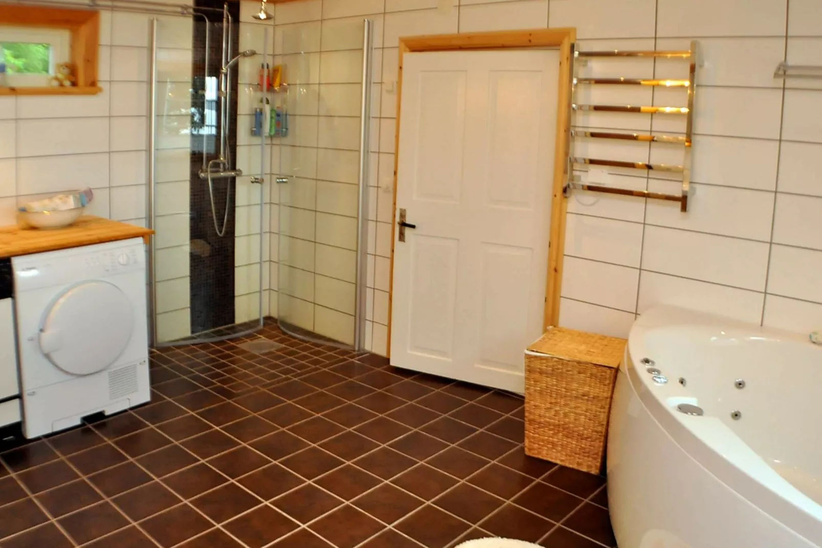 5 person holiday home in MARIESTAD-By Traum-Spa