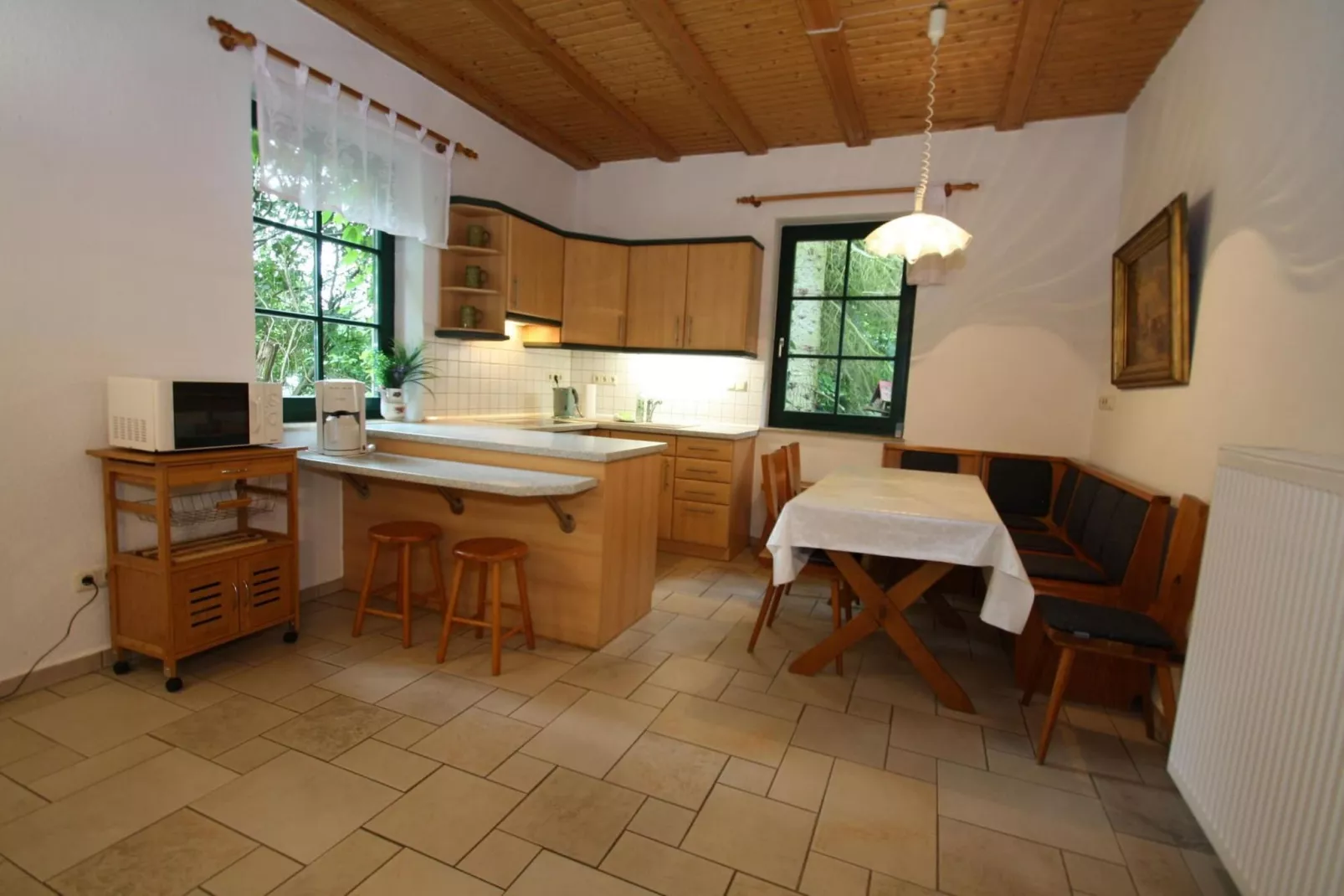 Doppelhaushälte Waldkautz-Dining room