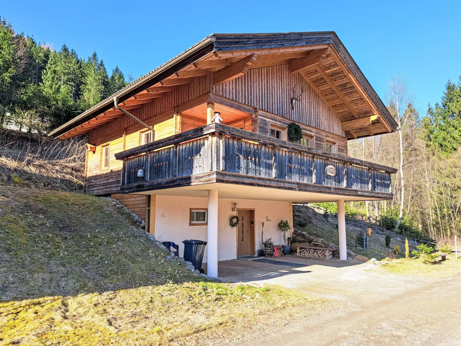 Chalet Venus-Draußen