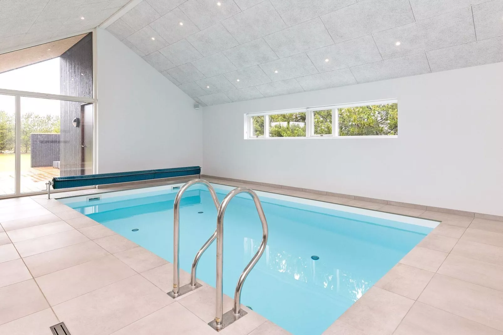 10 person holiday home in Jerup-By Traum-Swimming pool
