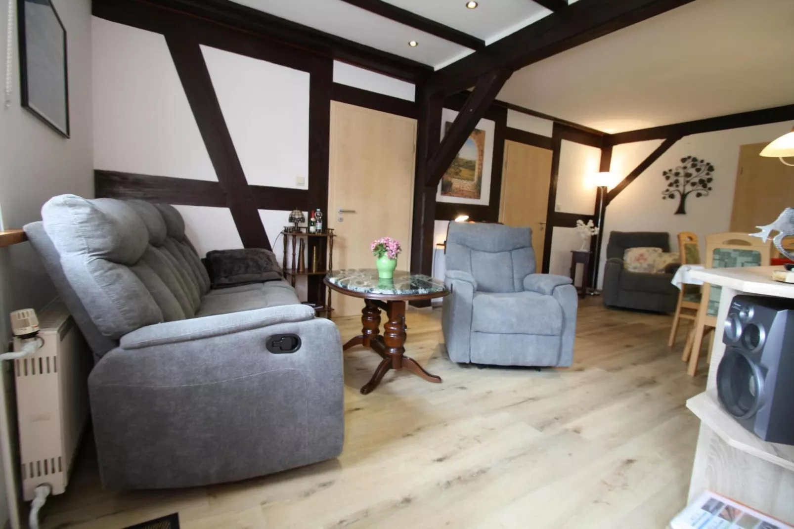 Fewo 12-Living room