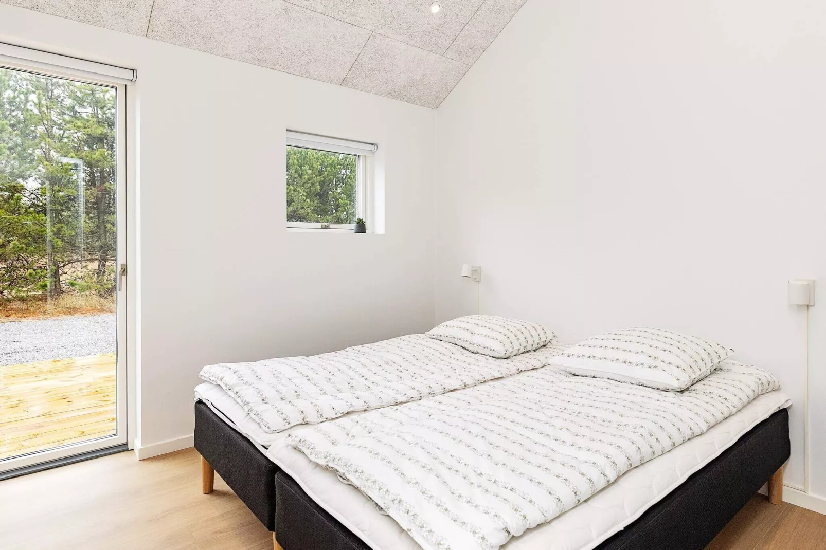 10 person holiday home in Jerup-By Traum-Indoor