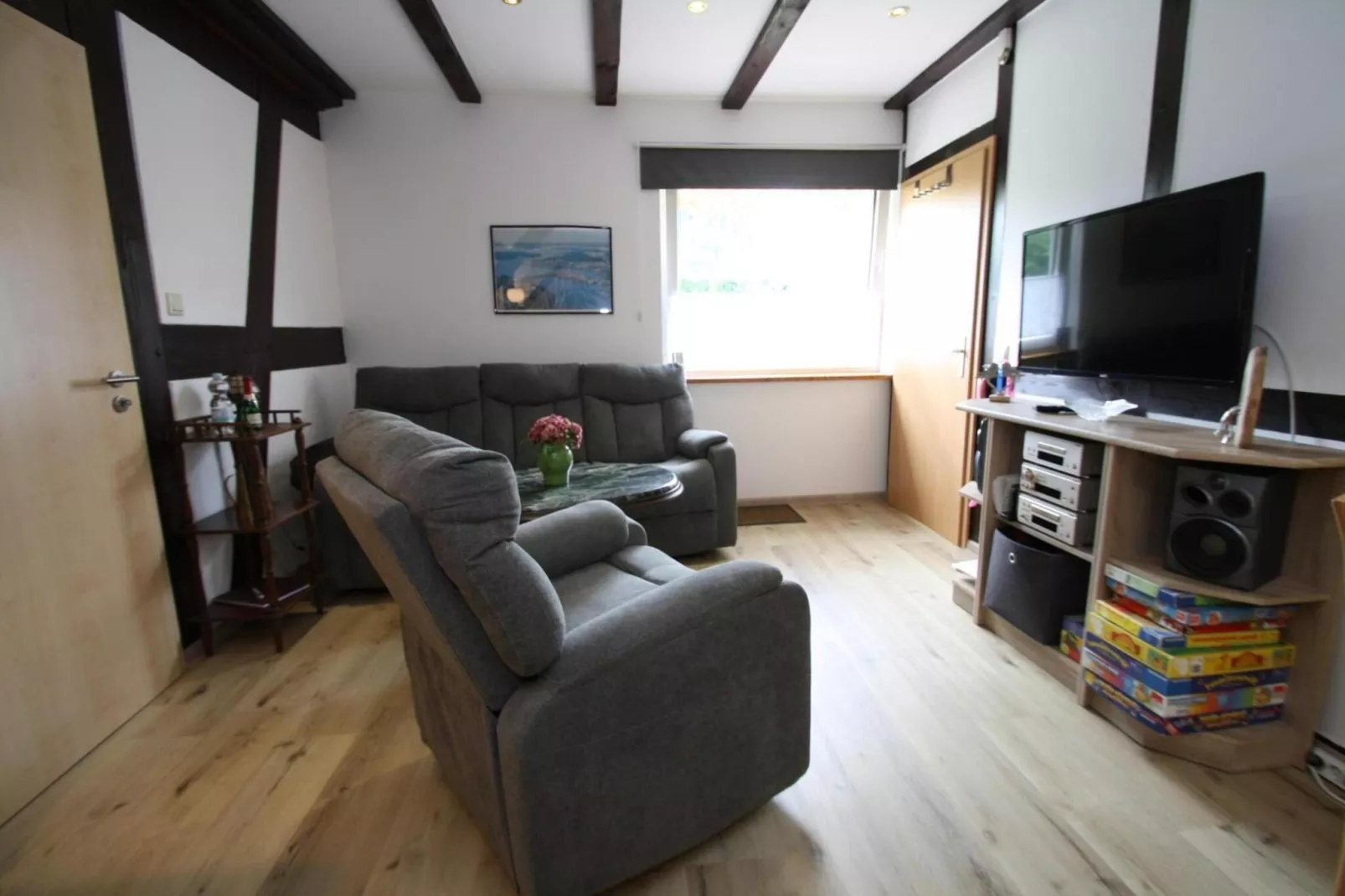 Fewo 12-Living room